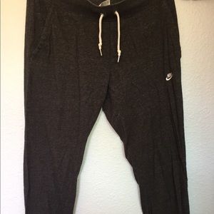 Size M Nike joggers